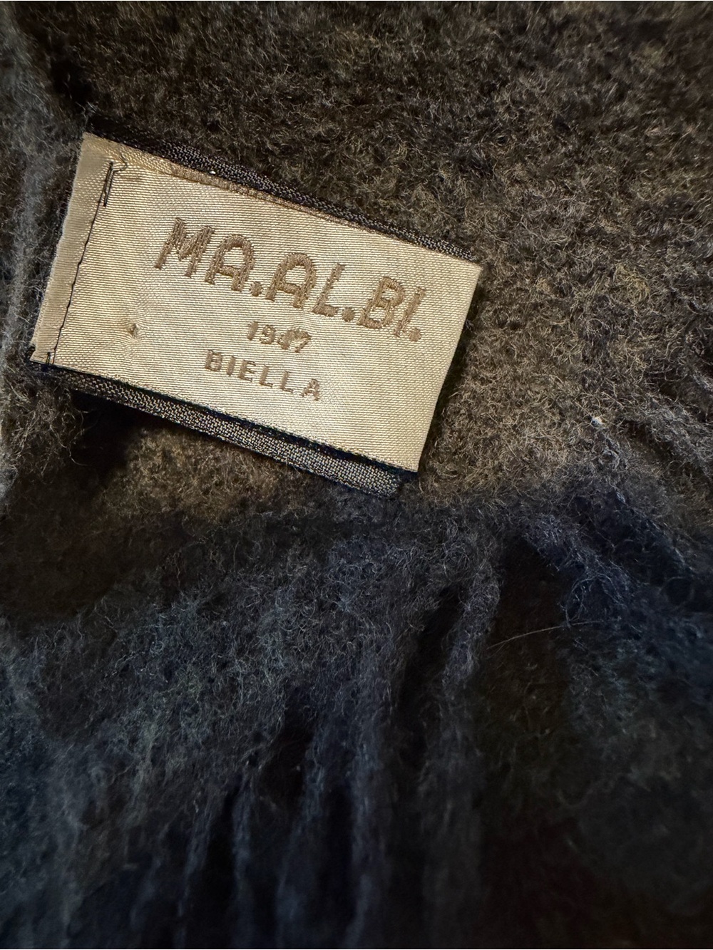 MA.AL.BI. Dark Gray Women’s Wool Scarf